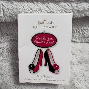 Hallmark Sisters Keepsake ornament